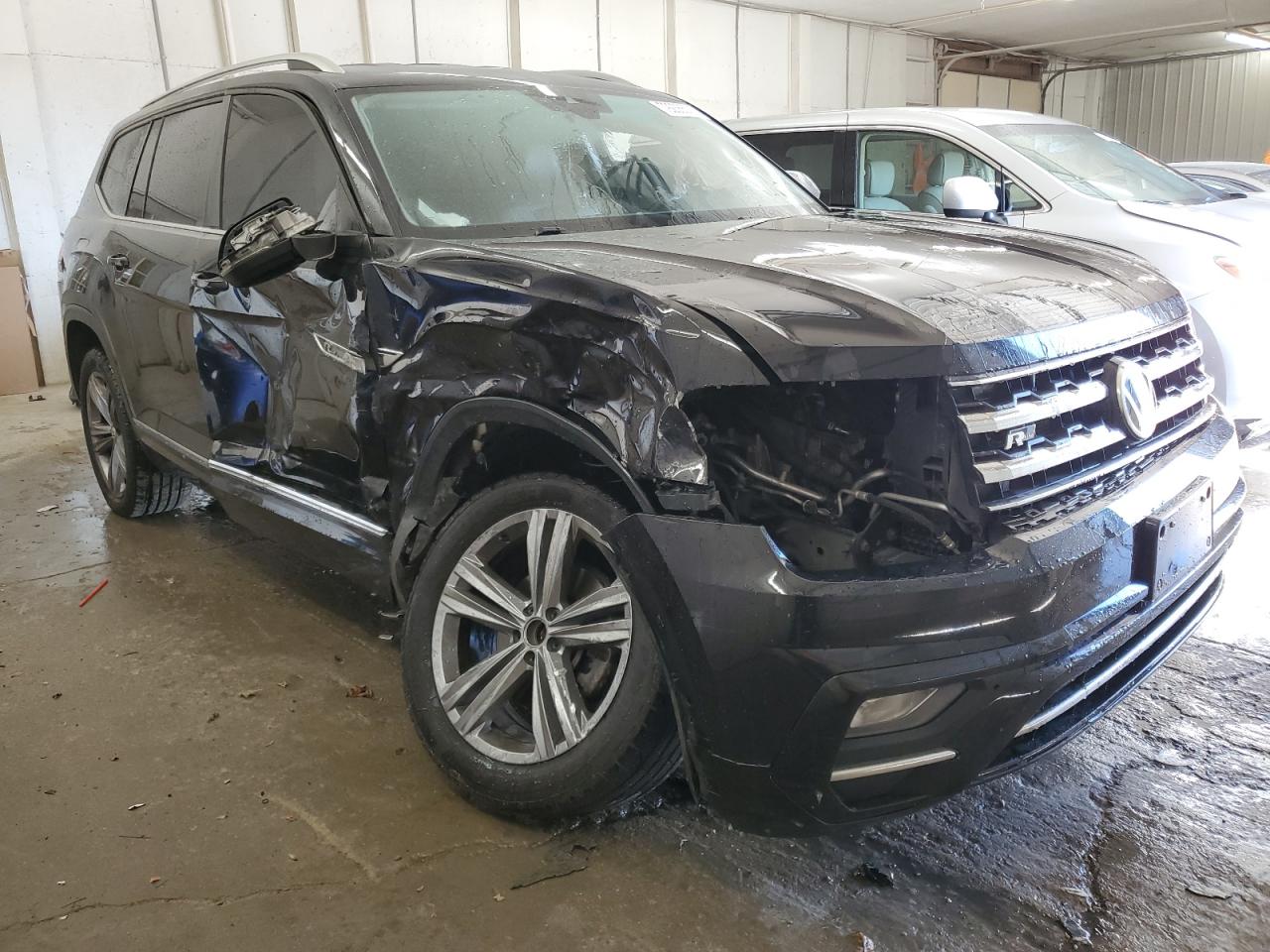 2018 Volkswagen Atlas - Image 4