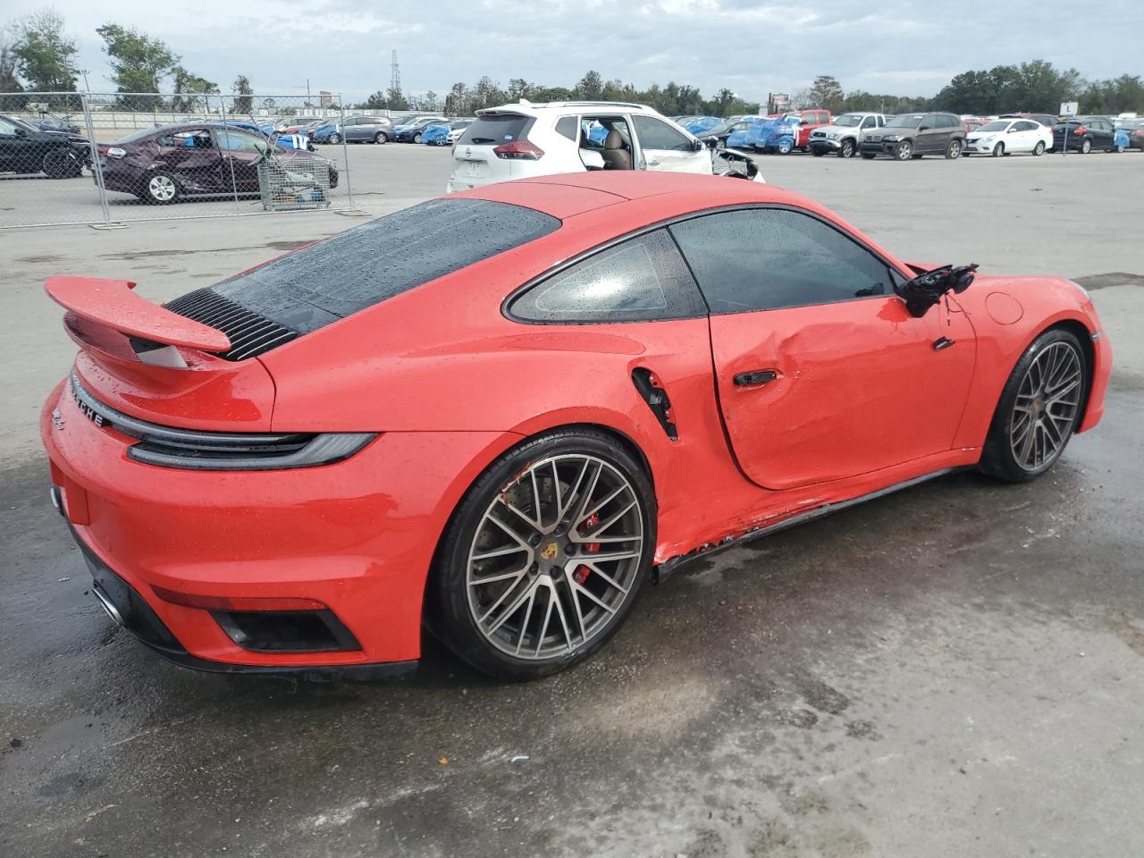 2024 Porsche 911 - Image 3