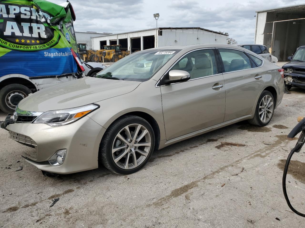 2014 Toyota Avalon - Image 1