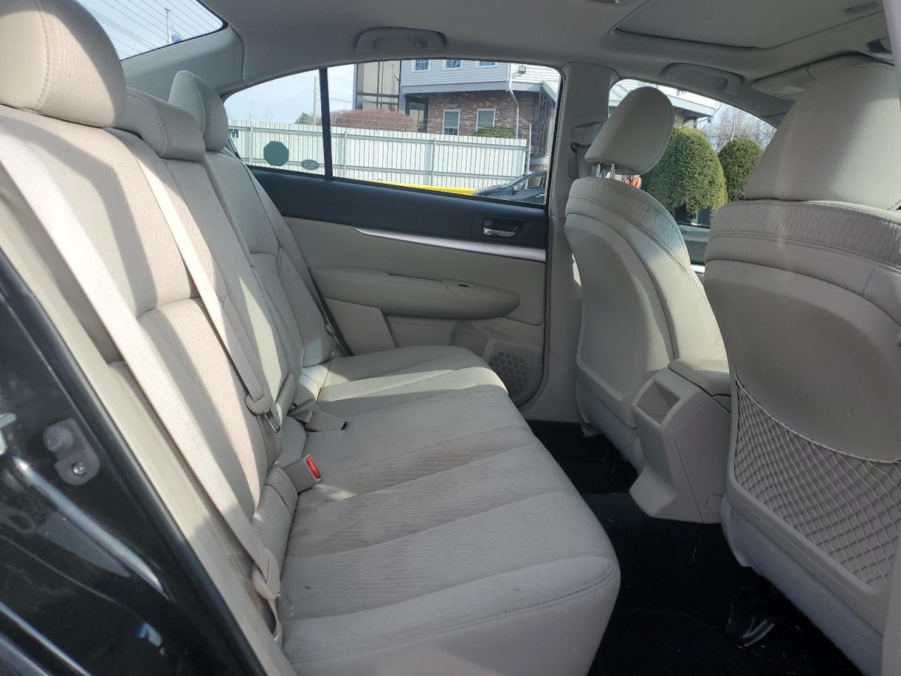 2011 Subaru Legacy 3.6R Premium VIN: 4S3BMDH63B2245458 Lot: 82437424