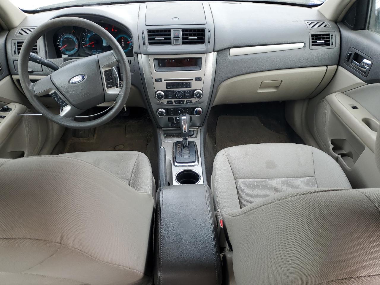 2010 Ford Fusion - Image 8