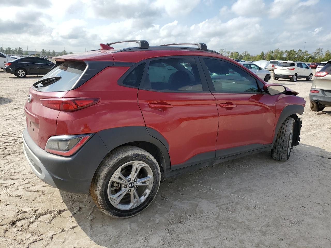 2022 Hyundai Kona - Image 3