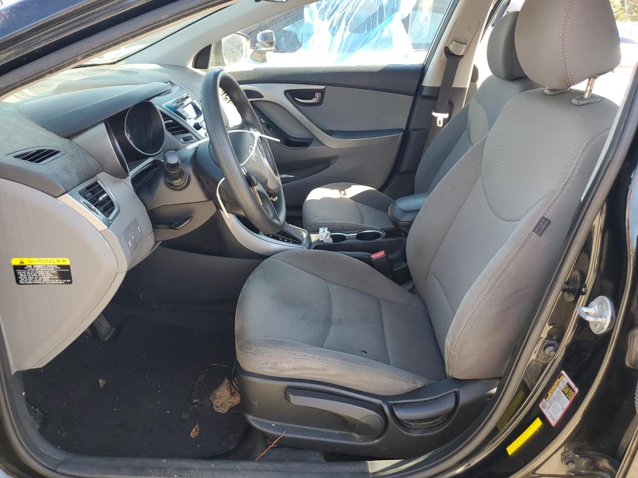 2016 Hyundai Elantra - Image 7