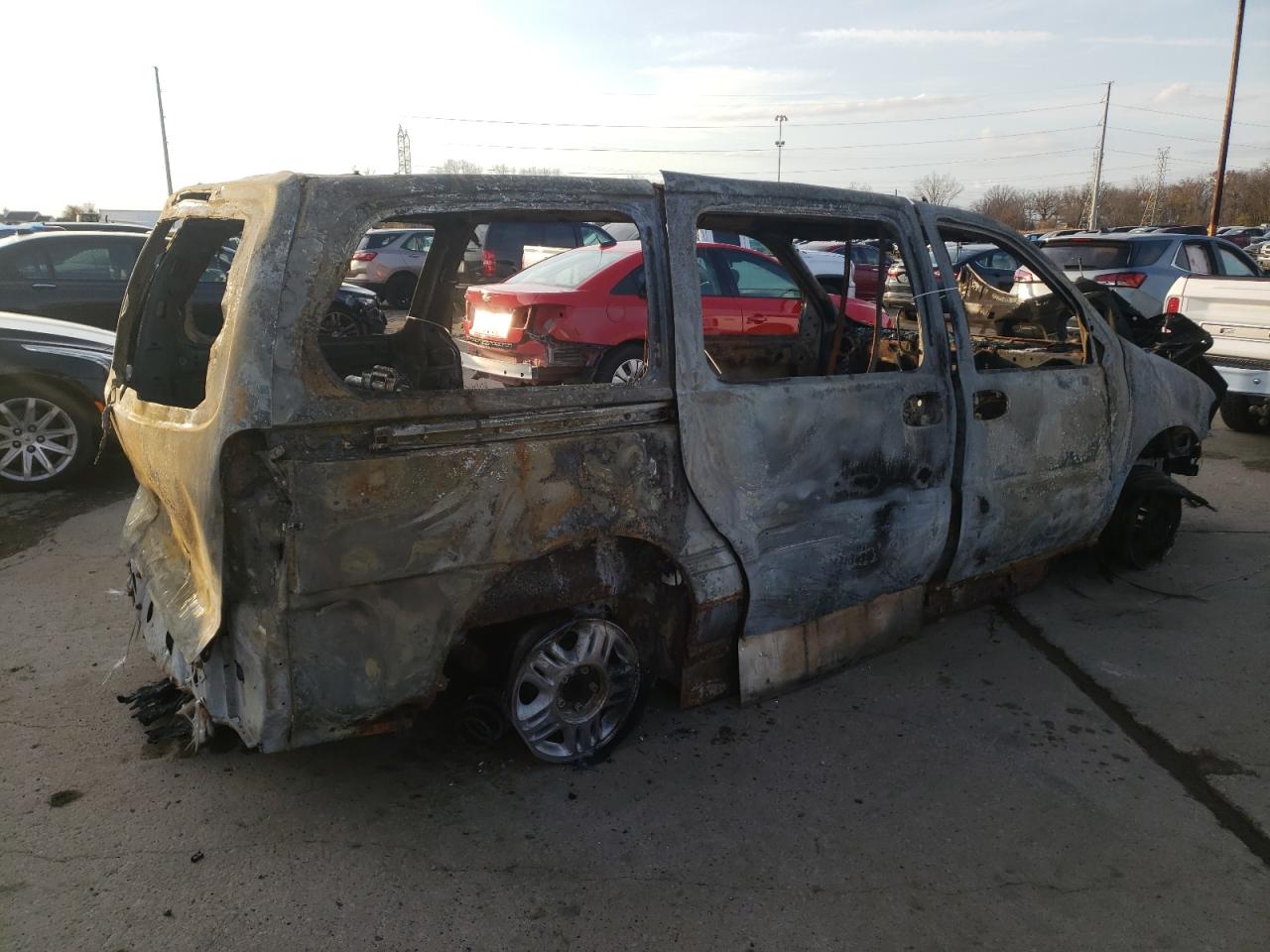 2003 Chevrolet Venture - Image 3