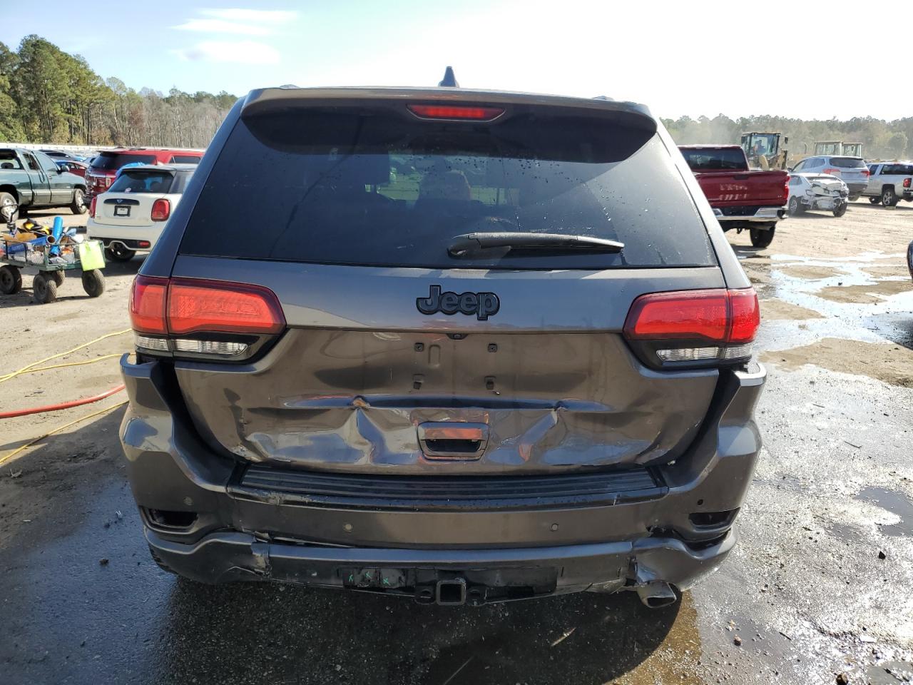 2017 Jeep Grand Cherokee Laredo VIN: 1C4RJEAG4HC868641 Lot: 77846554