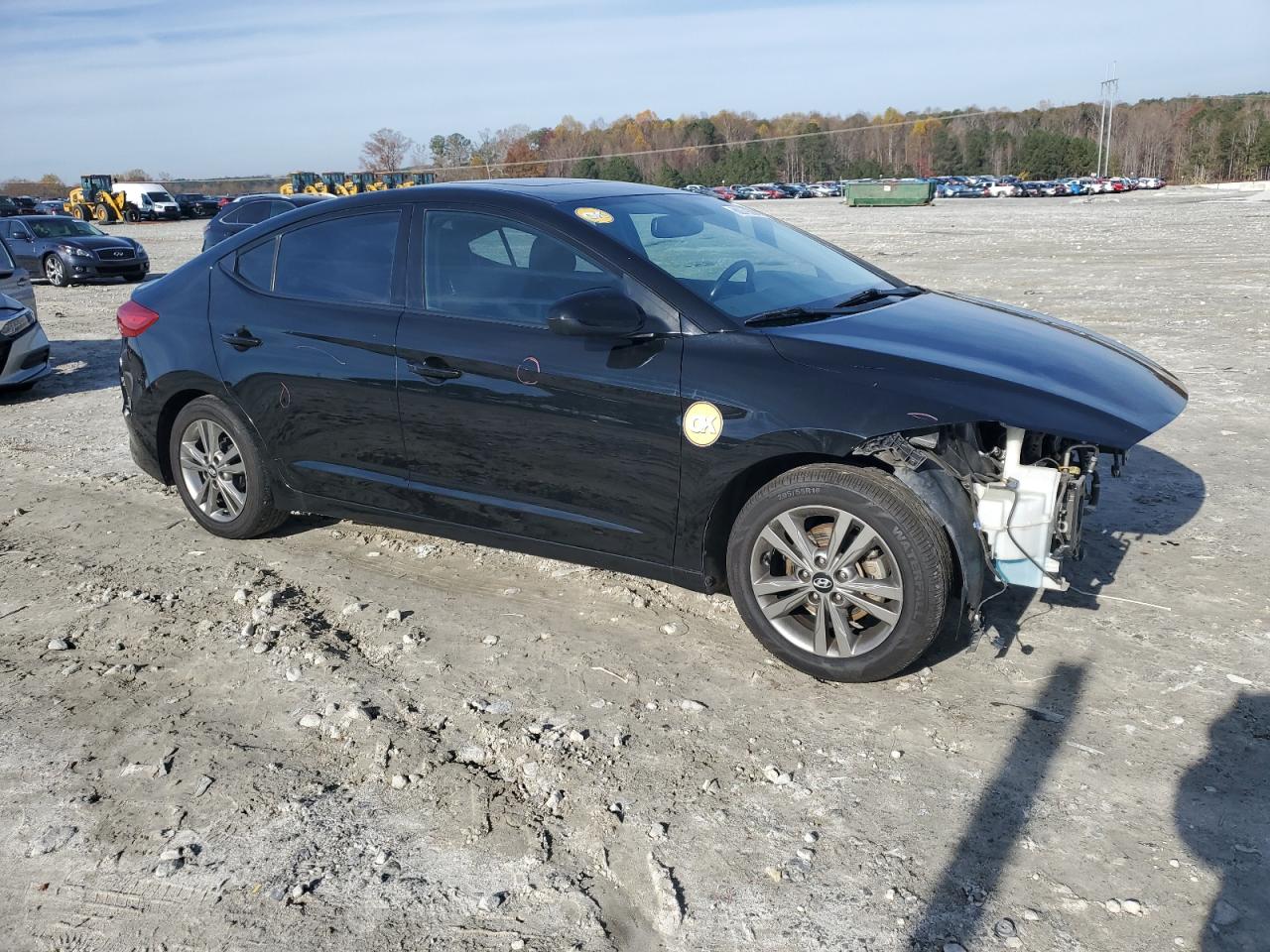 2017 Hyundai Elantra - Image 4