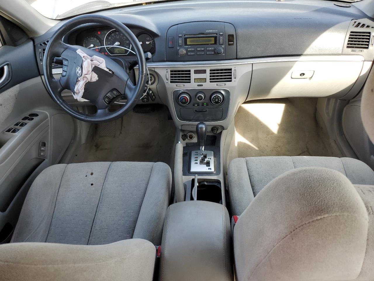 2007 Hyundai Sonata - Image 8