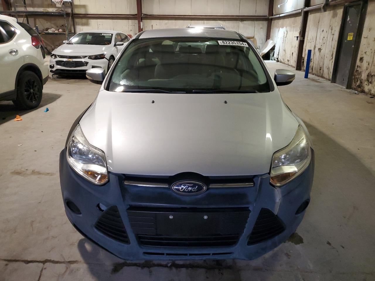 VIN 1FADP3K2XEL173808 2014 FORD FOCUS no.5