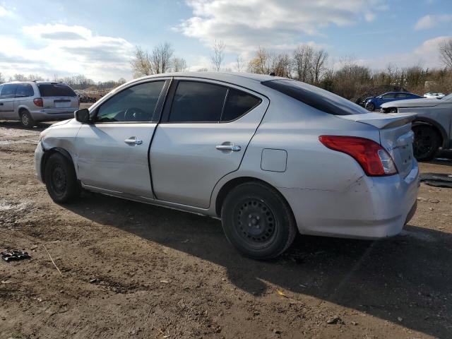  NISSAN VERSA 2017 Сріблястий