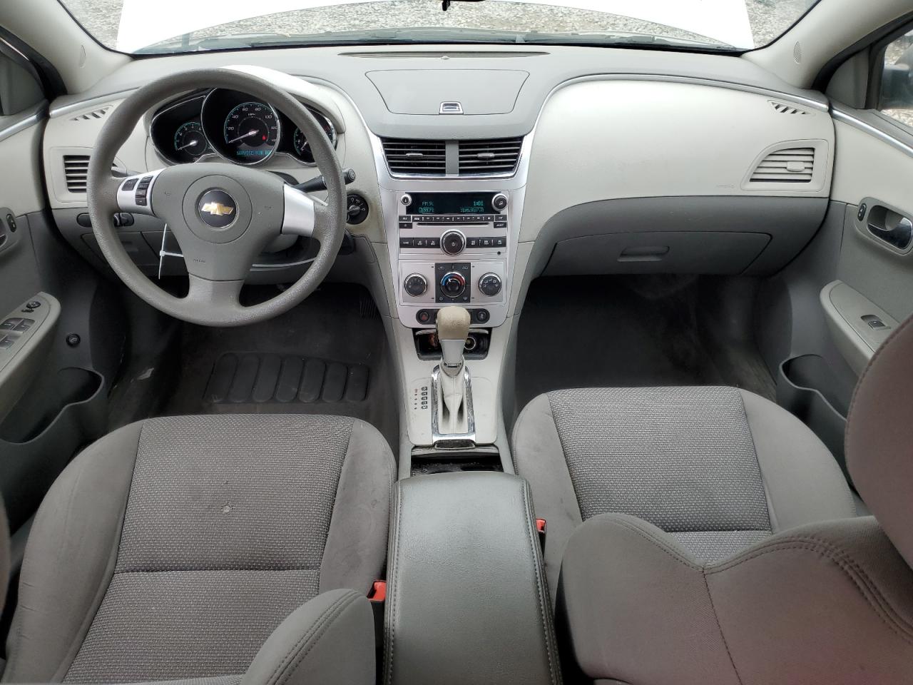 2012 Chevrolet Malibu - Image 8