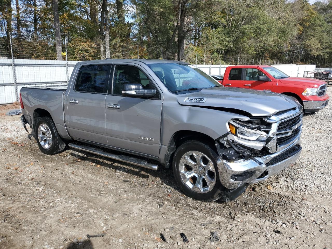 2019 RAM 1500 - Image 4