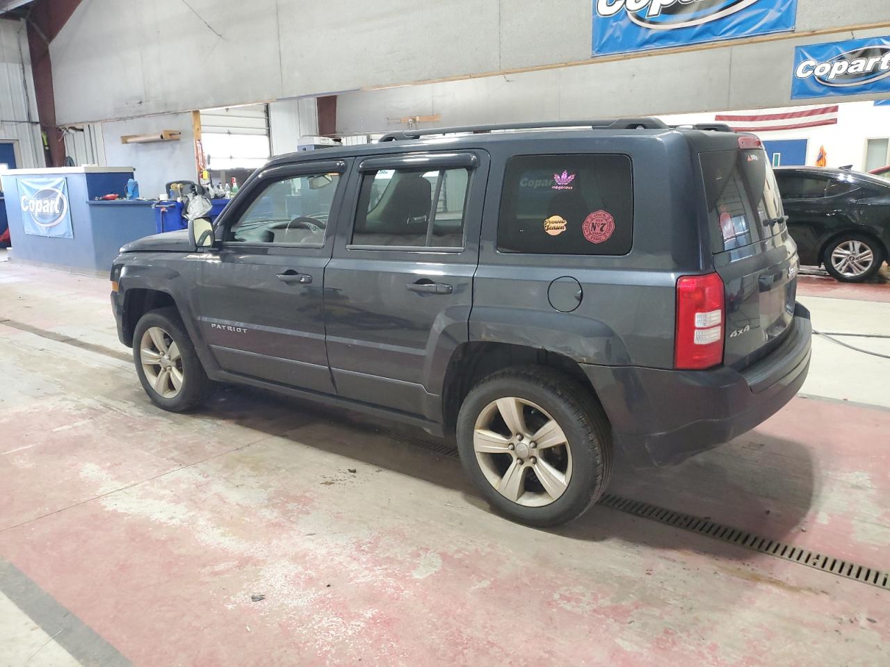 VIN 1C4NJRFB7ED766470 2014 JEEP PATRIOT no.2