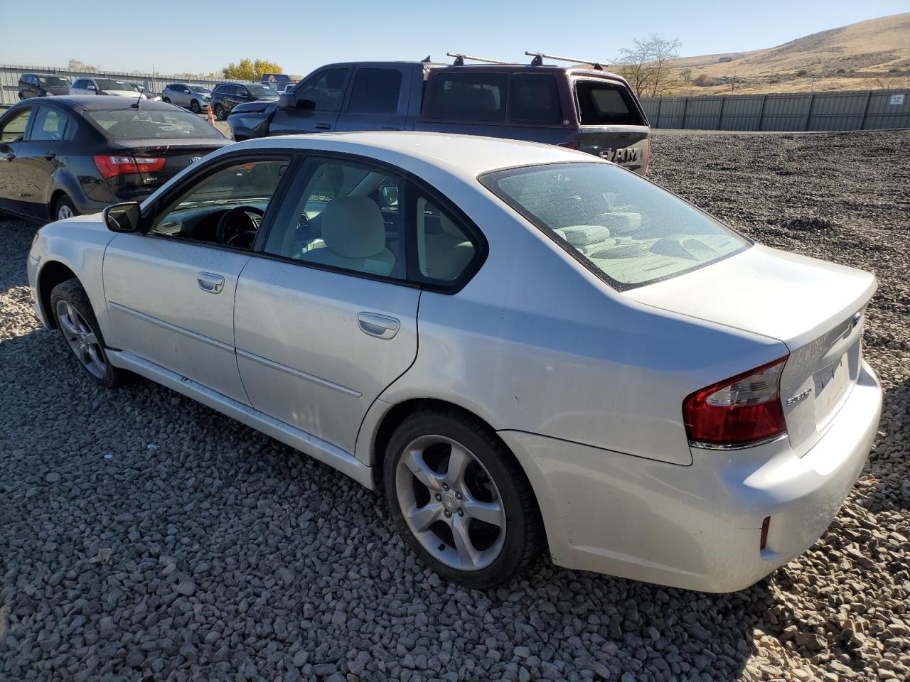 2009 Subaru Legacy - Image 2