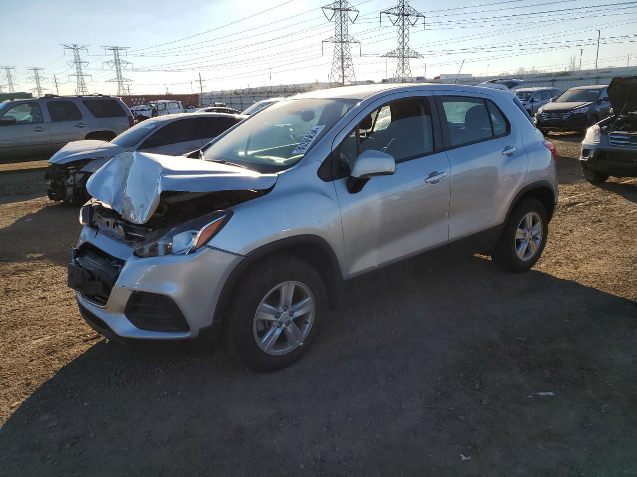 VIN KL7CJNSB6JB699823 2018 CHEVROLET TRAX no.1