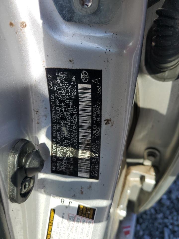 2012 Toyota Prius - Image 13