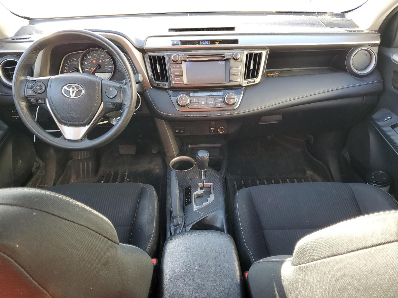 VIN 2T3RFREV1DW117618 2013 TOYOTA RAV4 no.8