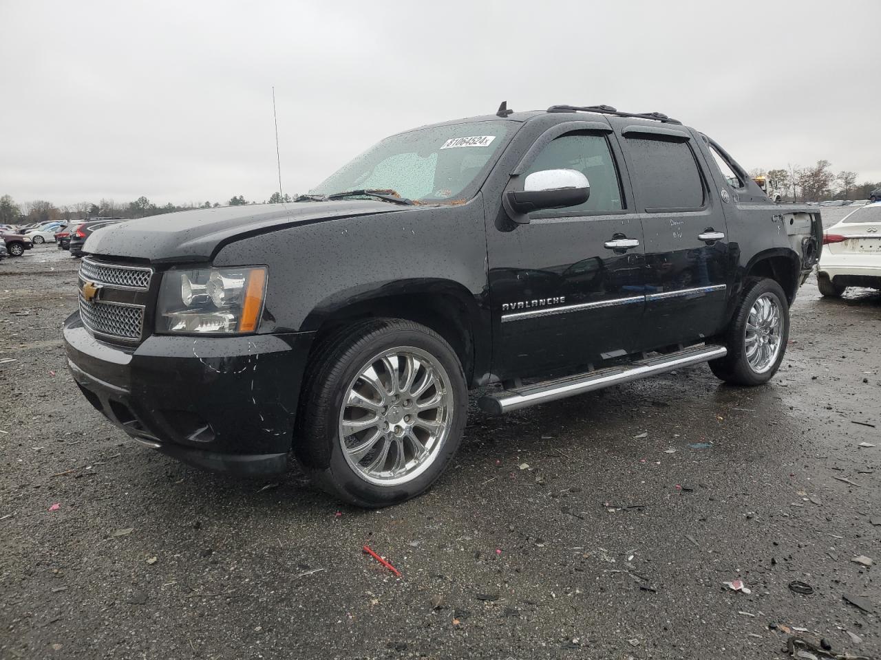 2013 Chevrolet Avalanche Ltz zu verkaufen in Fredericksburg, VA - Rear End