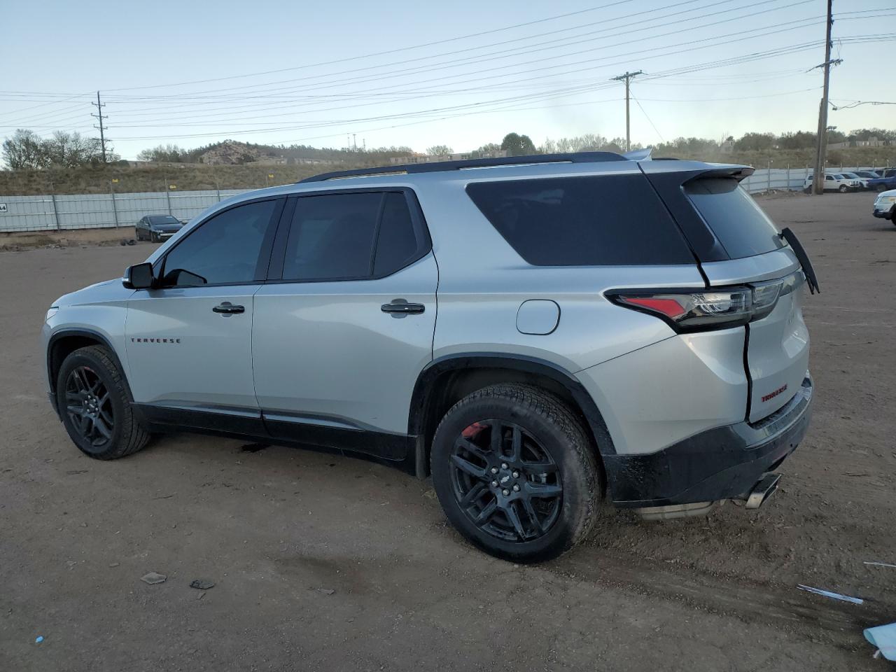 2019 Chevrolet Traverse - Image 2