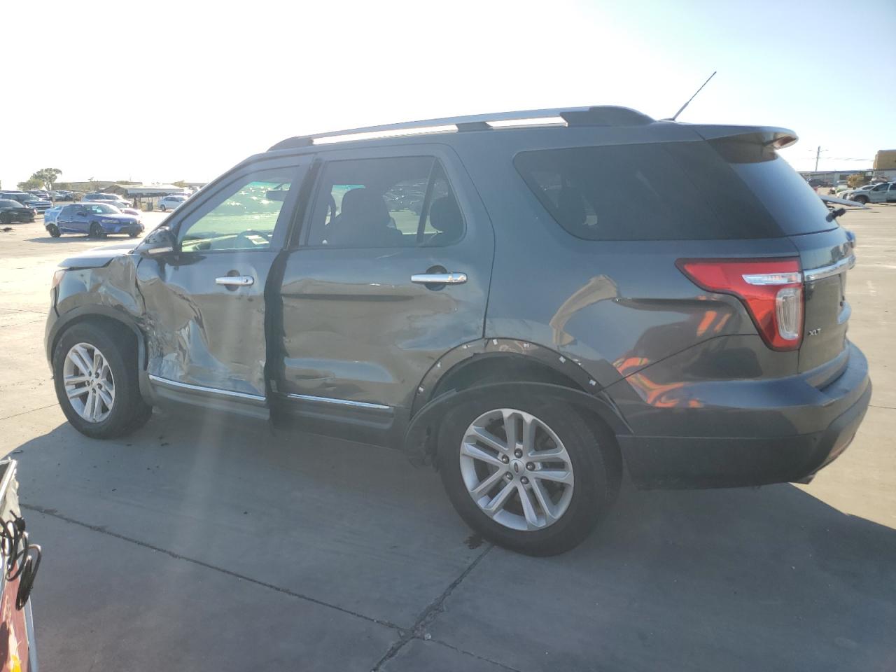 2015 Ford Explorer Xlt VIN: 1FM5K7D89FGB49432 Lot: 81291804