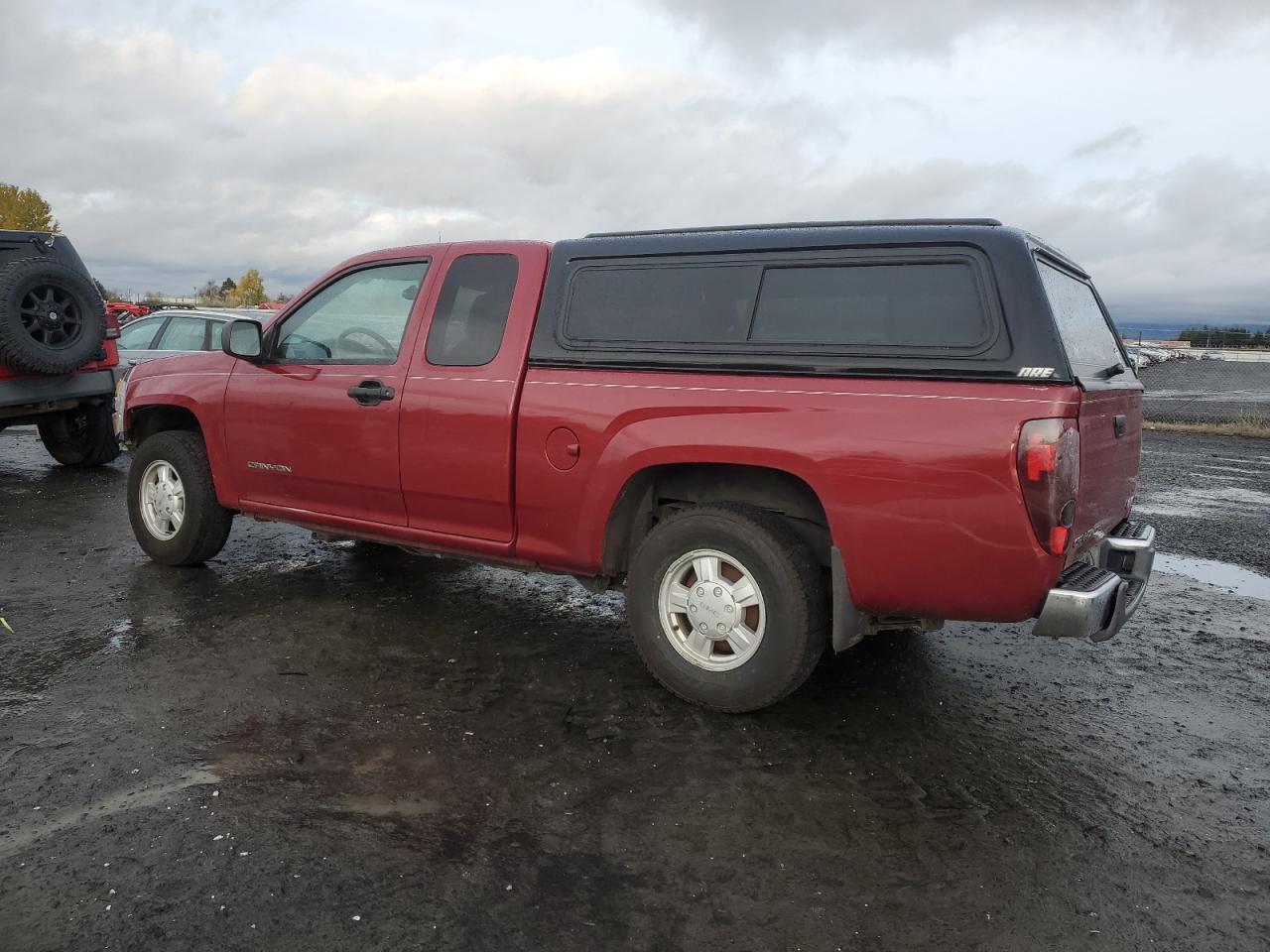 2004 GMC Canyon - Image 2