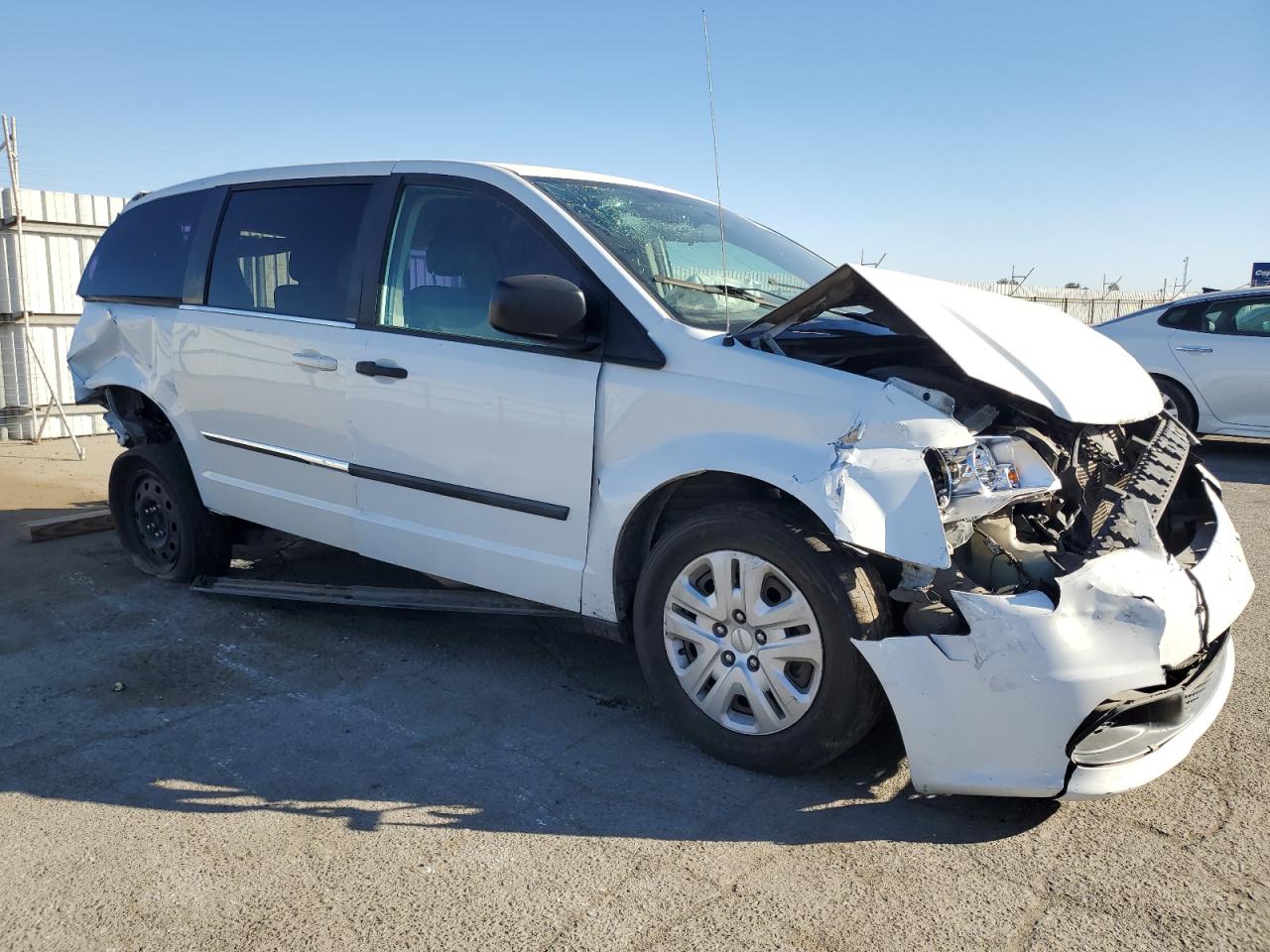 2014 Dodge Caravan - Image 4