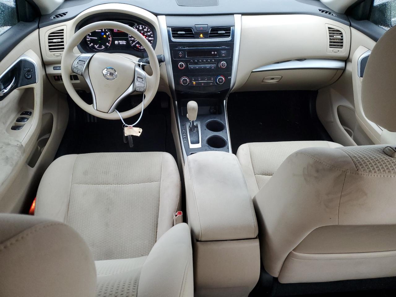 2015 Nissan Altima - Image 8