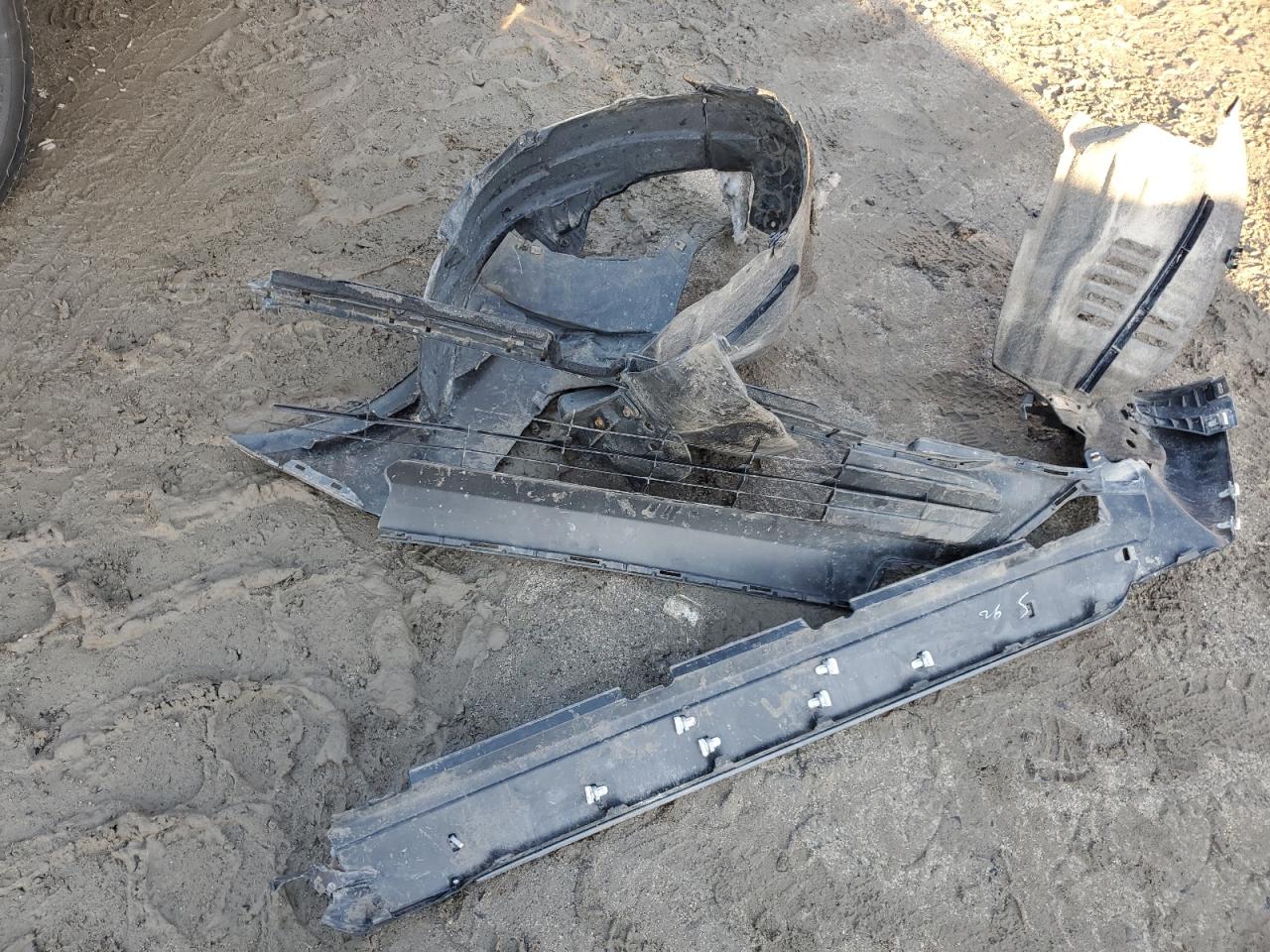 2017 Toyota Rav4 Xle VIN: JTMRFREV7HD200053 Lot: 82836714