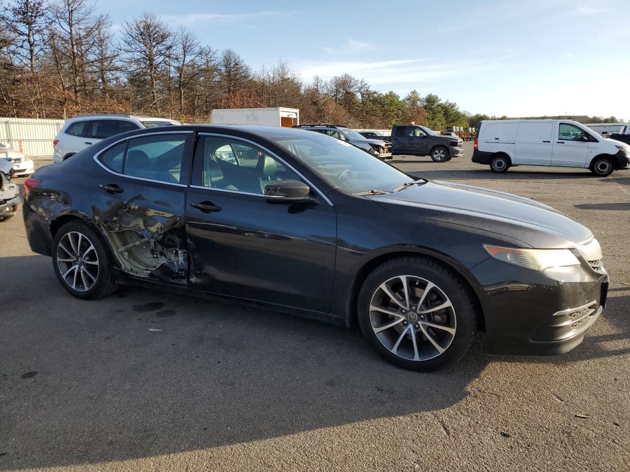 VIN 19UUB2F56FA002074 2015 ACURA TLX no.4