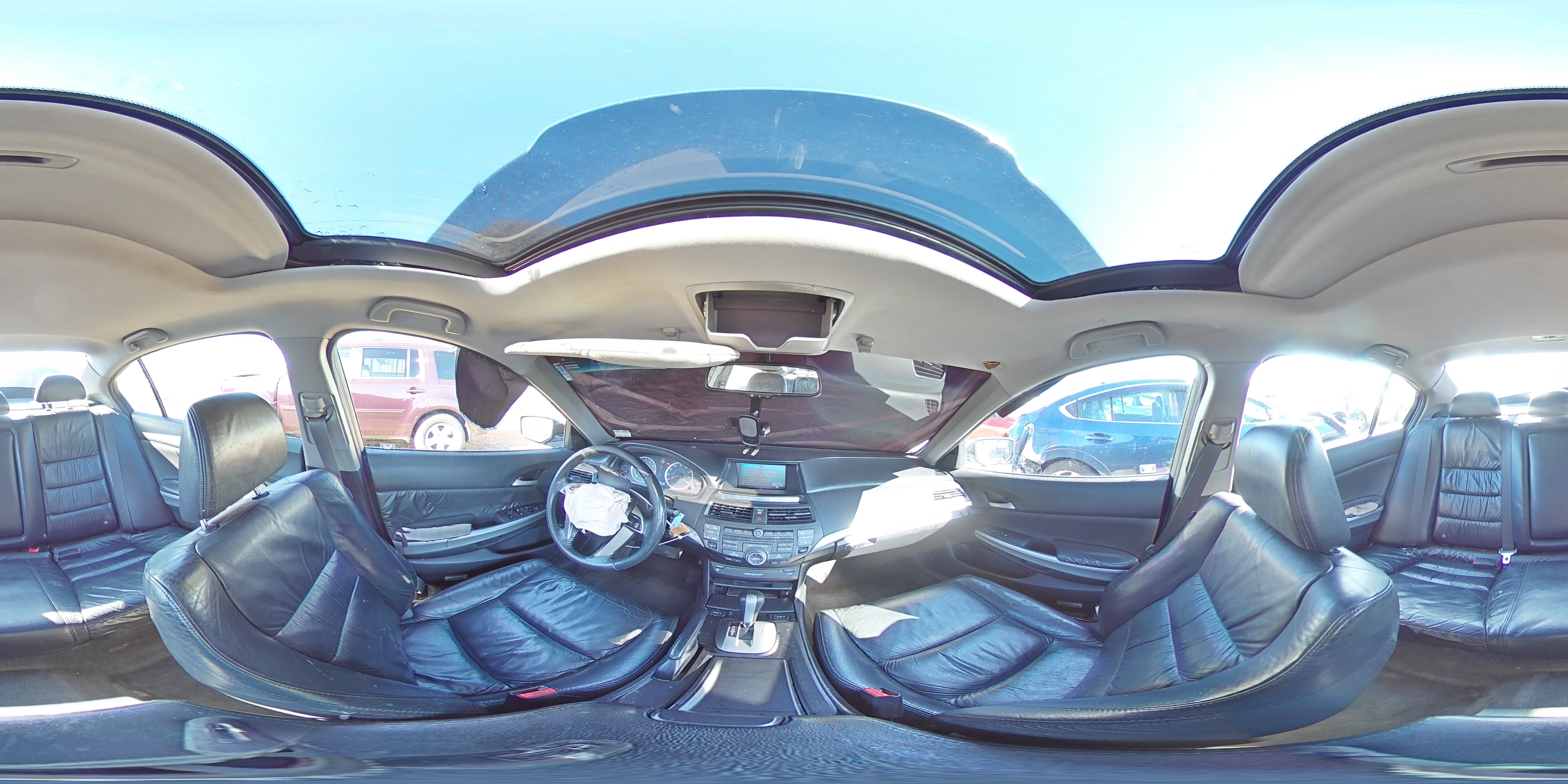2010 Honda Accord - Image 13