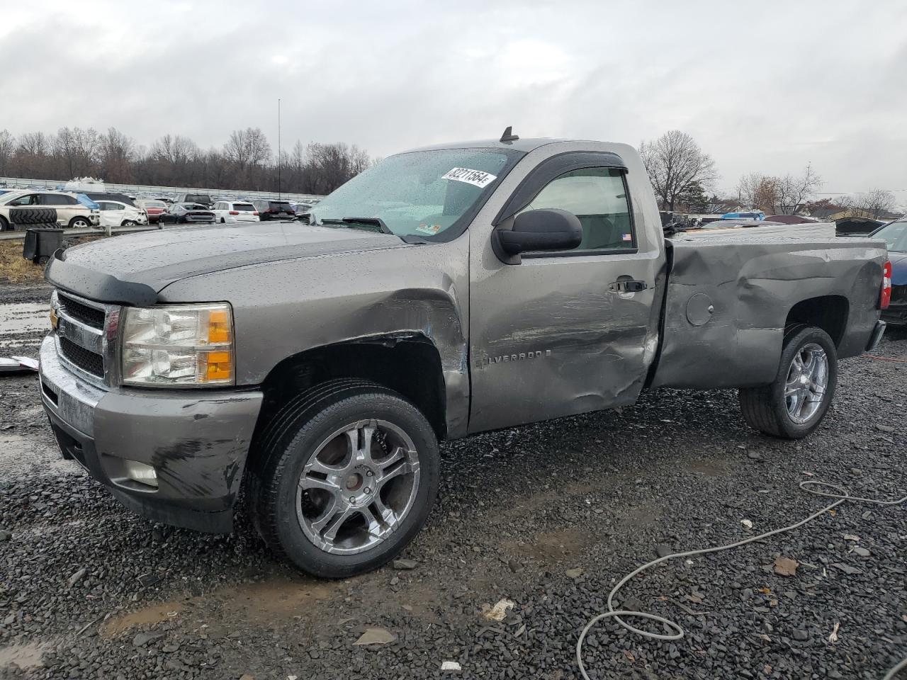 2009 Chevrolet Silverado - Image 1