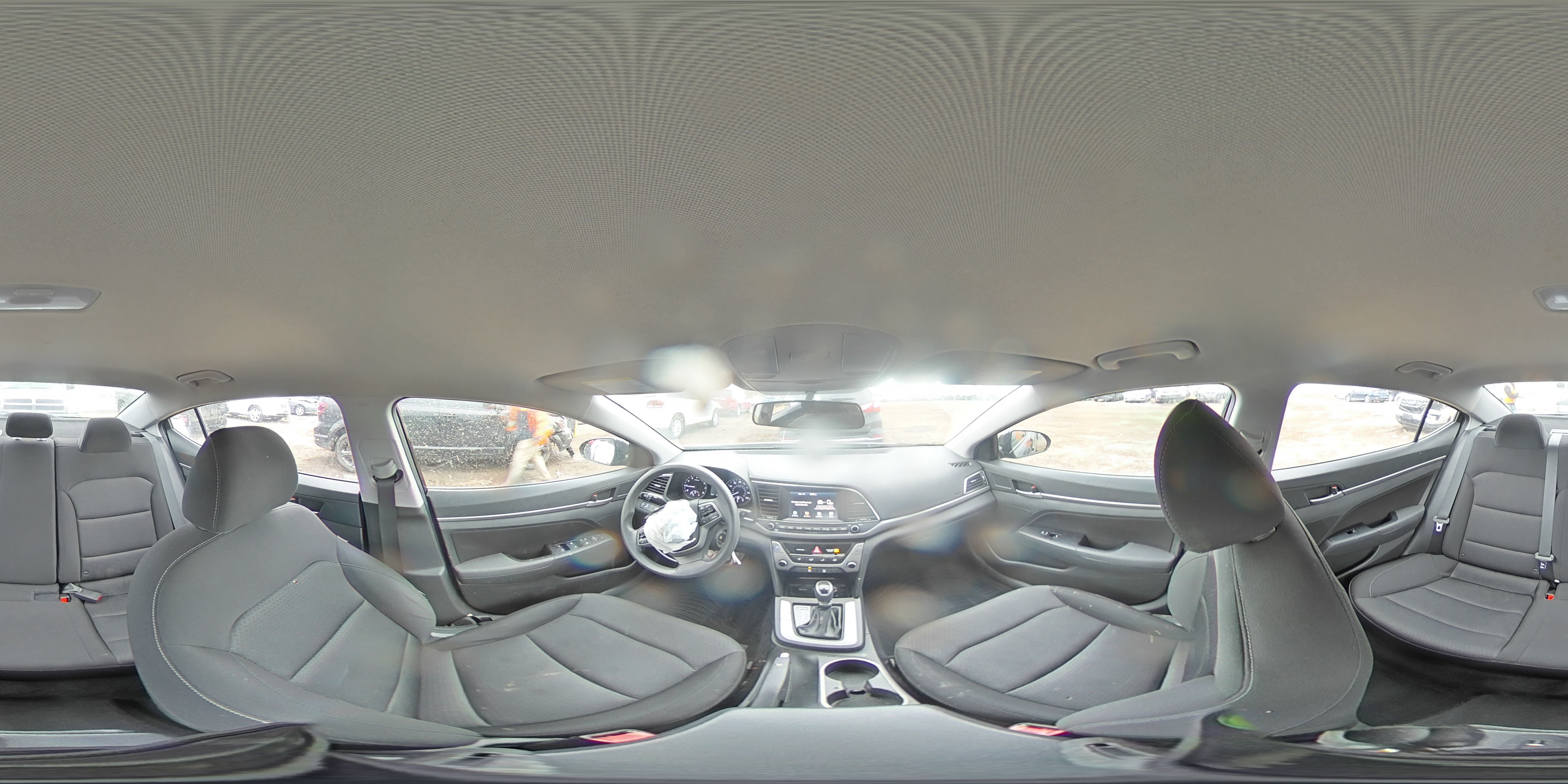 2018 Hyundai Elantra - Image 14