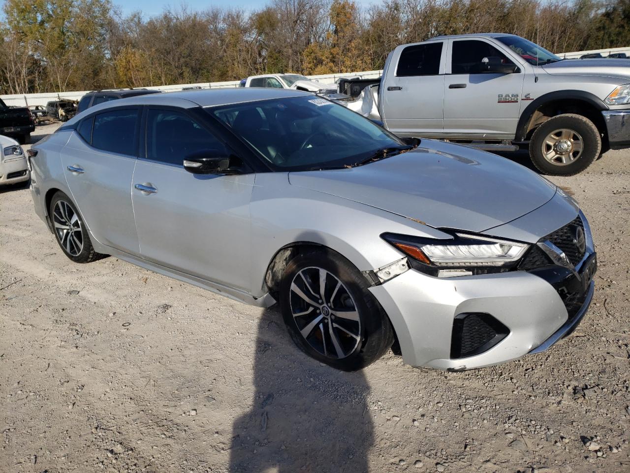 2021 Nissan Maxima - Image 4