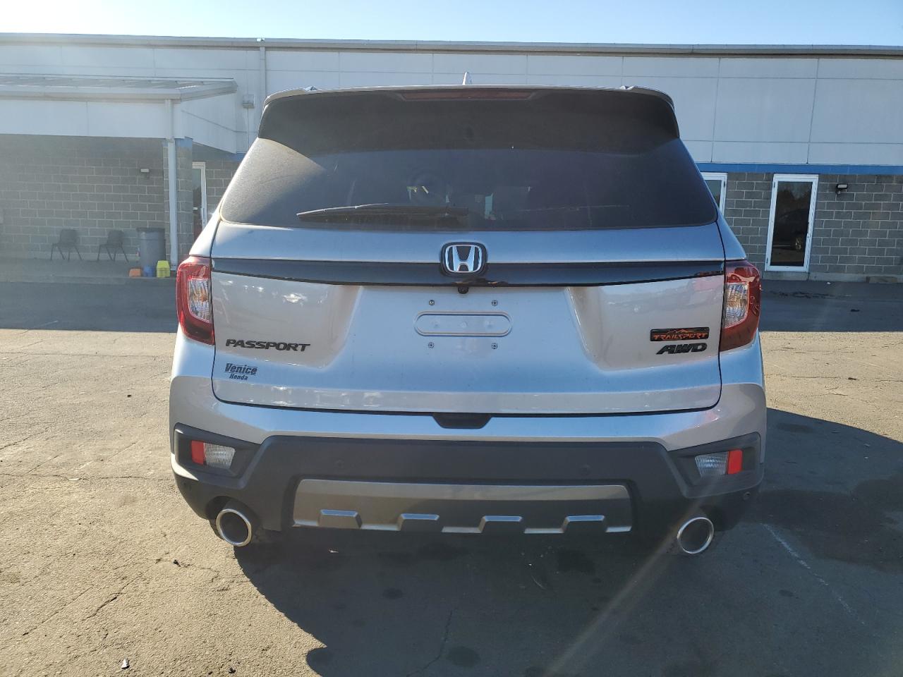 2024 Honda Passport Trail Sport VIN: 5FNYF8H64RB017326 Lot: 79809904