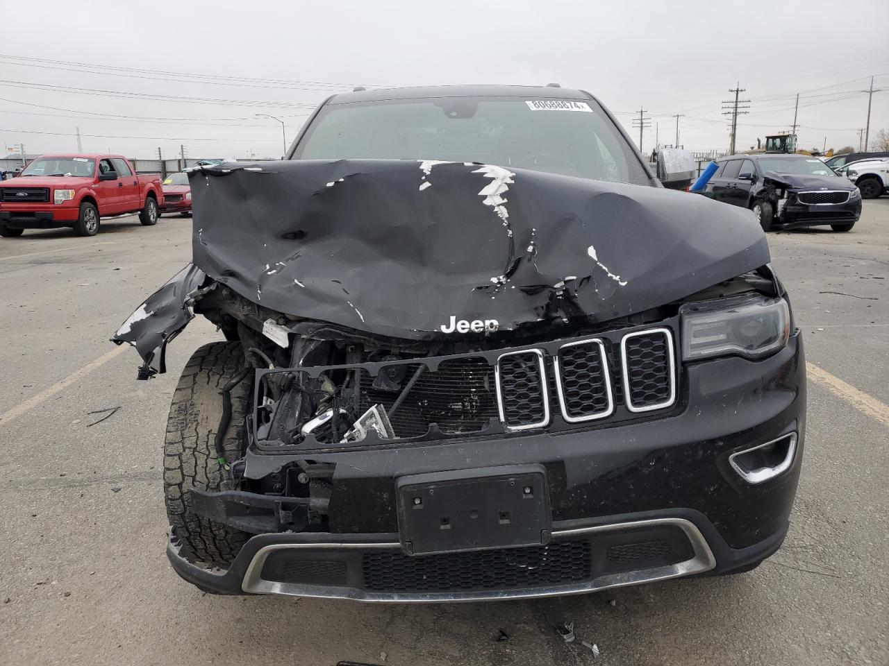 2017 Jeep Grand Cherokee - Image 5
