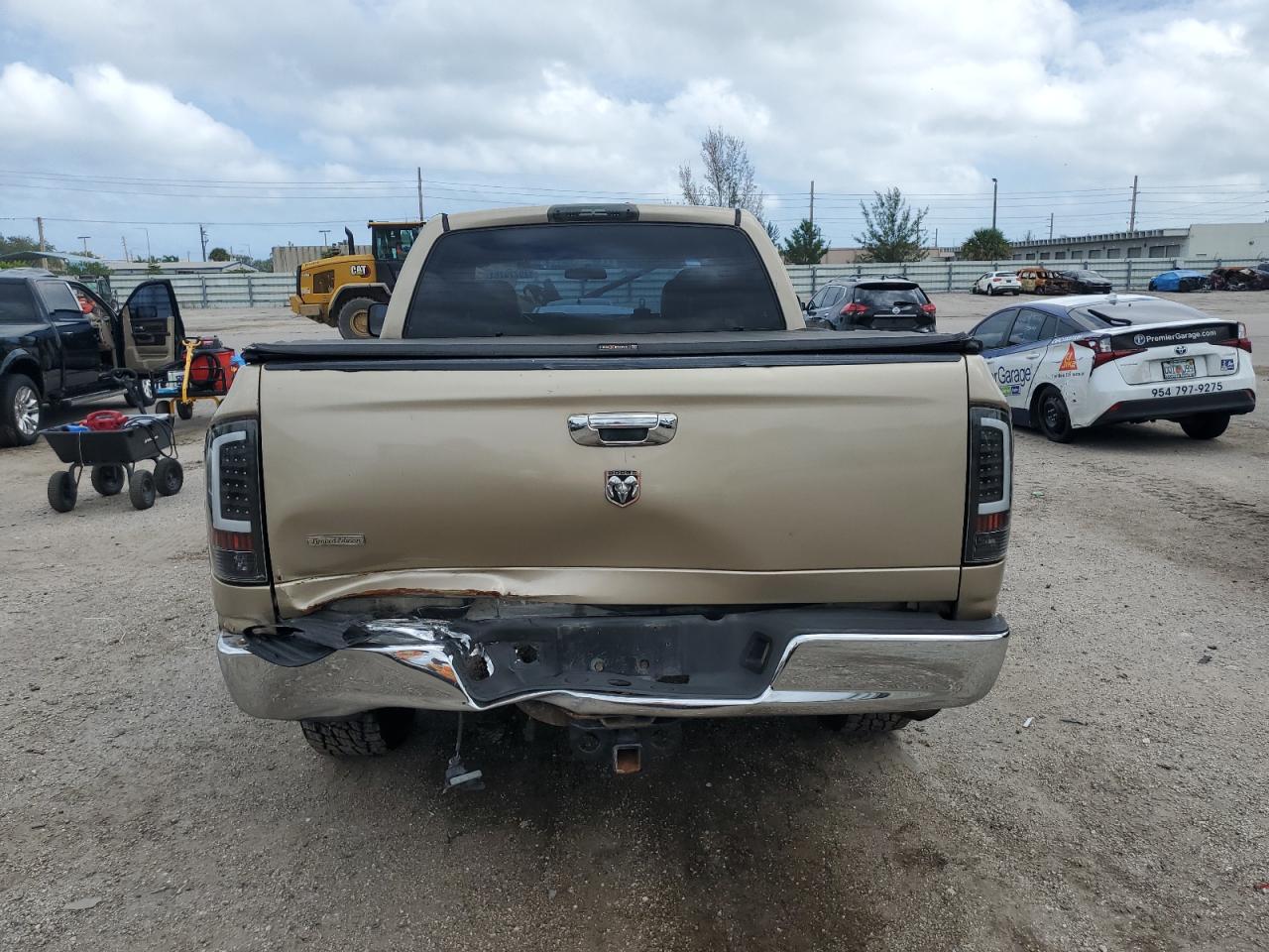 2004 Dodge Ram 1500 St VIN: 1D7HA18K44J162926 Lot: 79275764