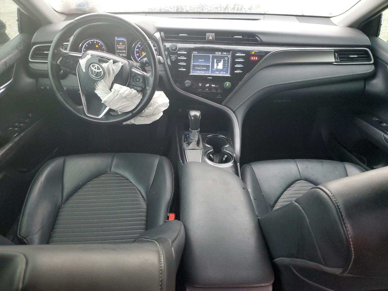 2020 Toyota Camry - Image 8