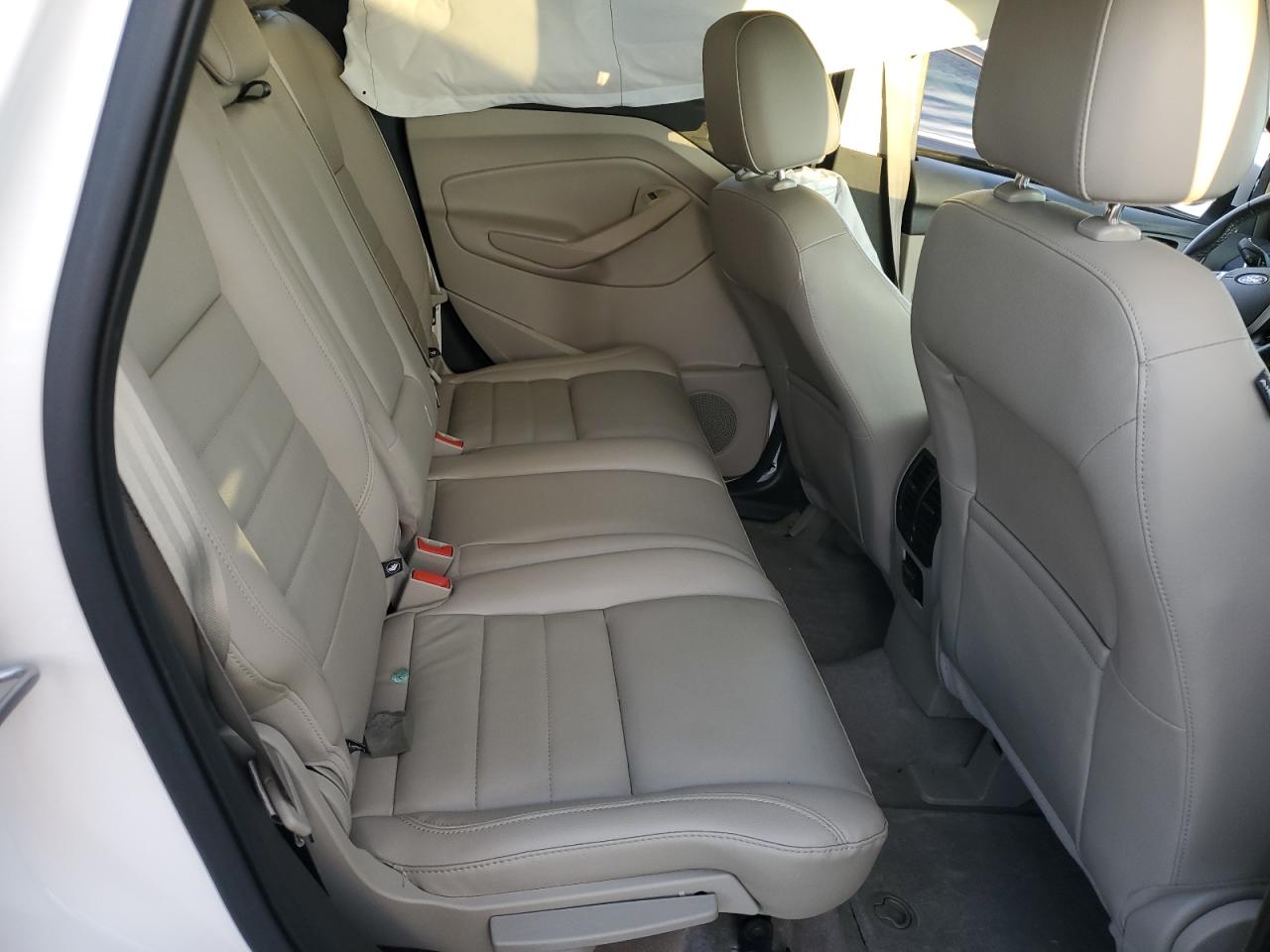 2014 Ford Escape - Image 12