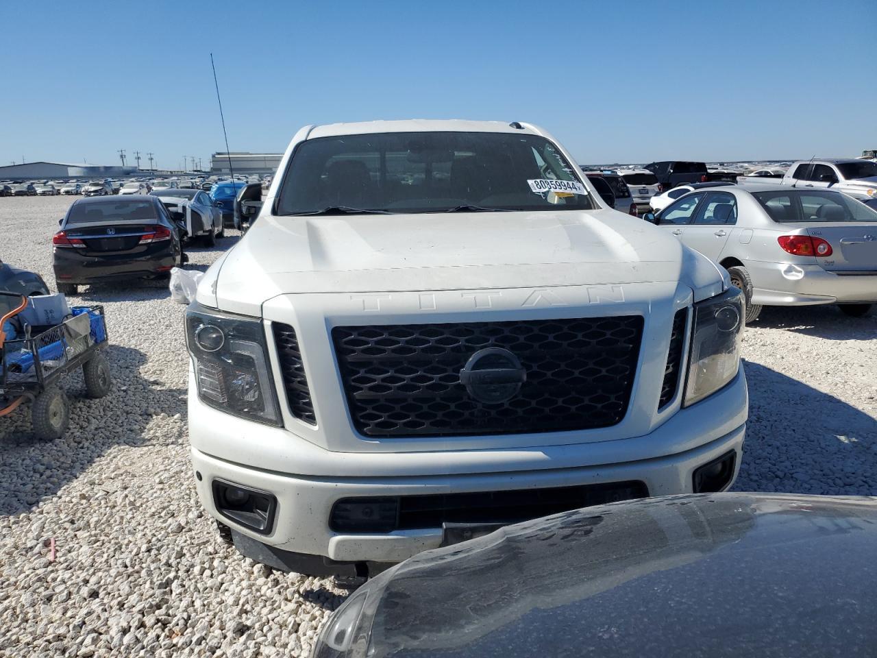 VIN 1N6BA1F45KN513687 2019 NISSAN TITAN no.5