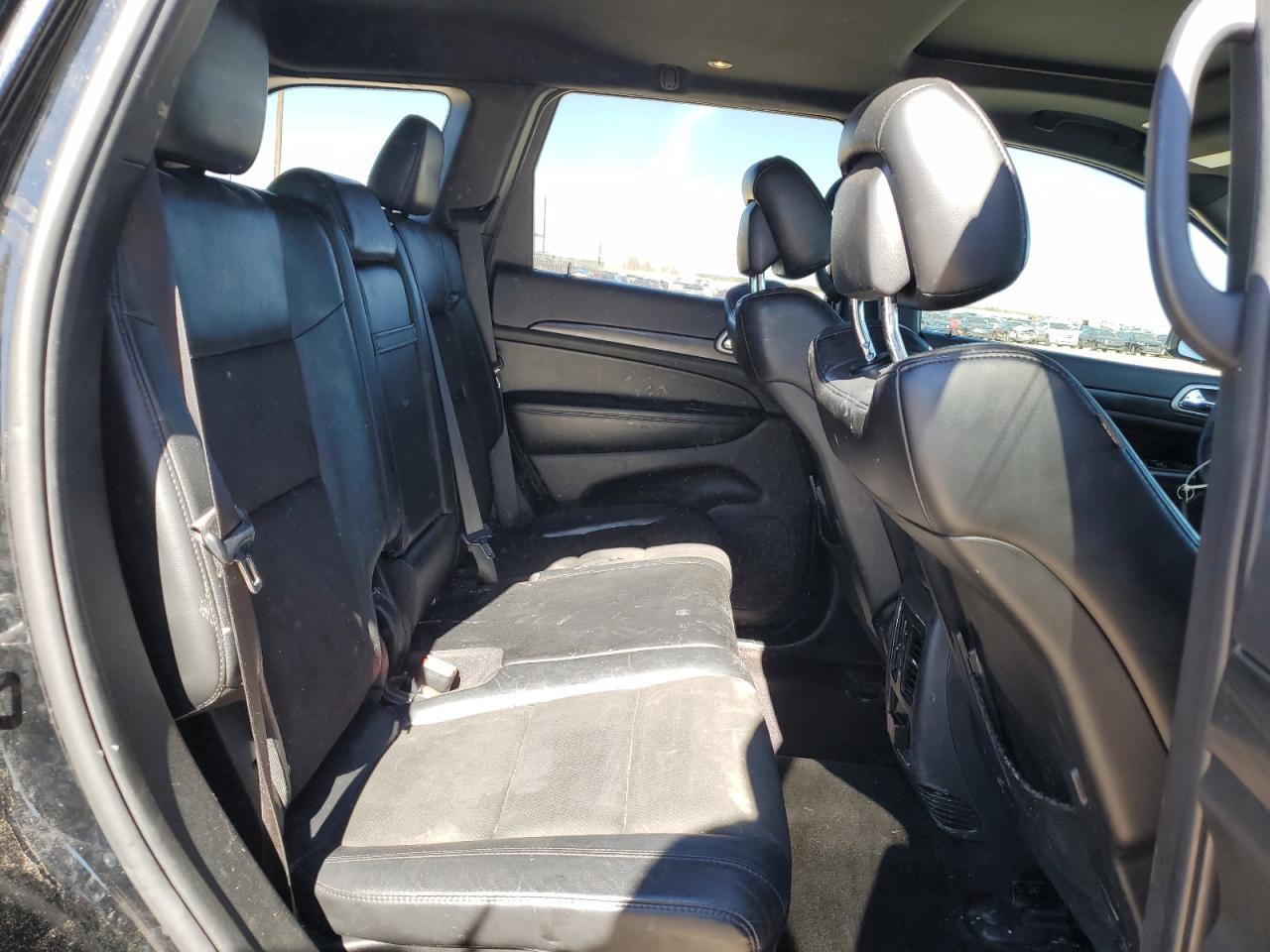 2019 Jeep Grand Cherokee - Image 11