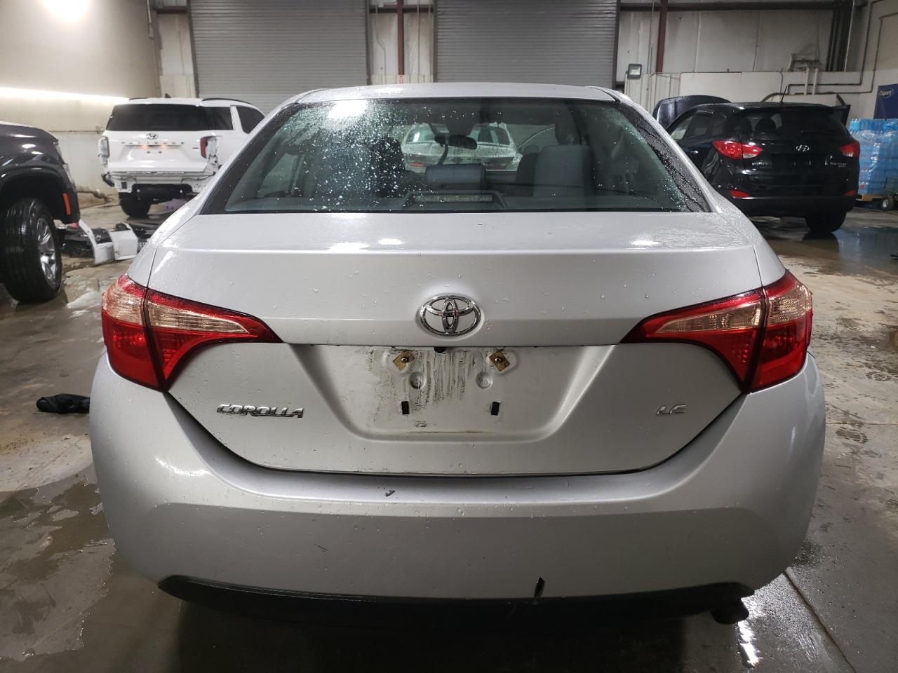 2018 Toyota Corolla L VIN: 2T1BURHE4JC975870 Lot: 80885544