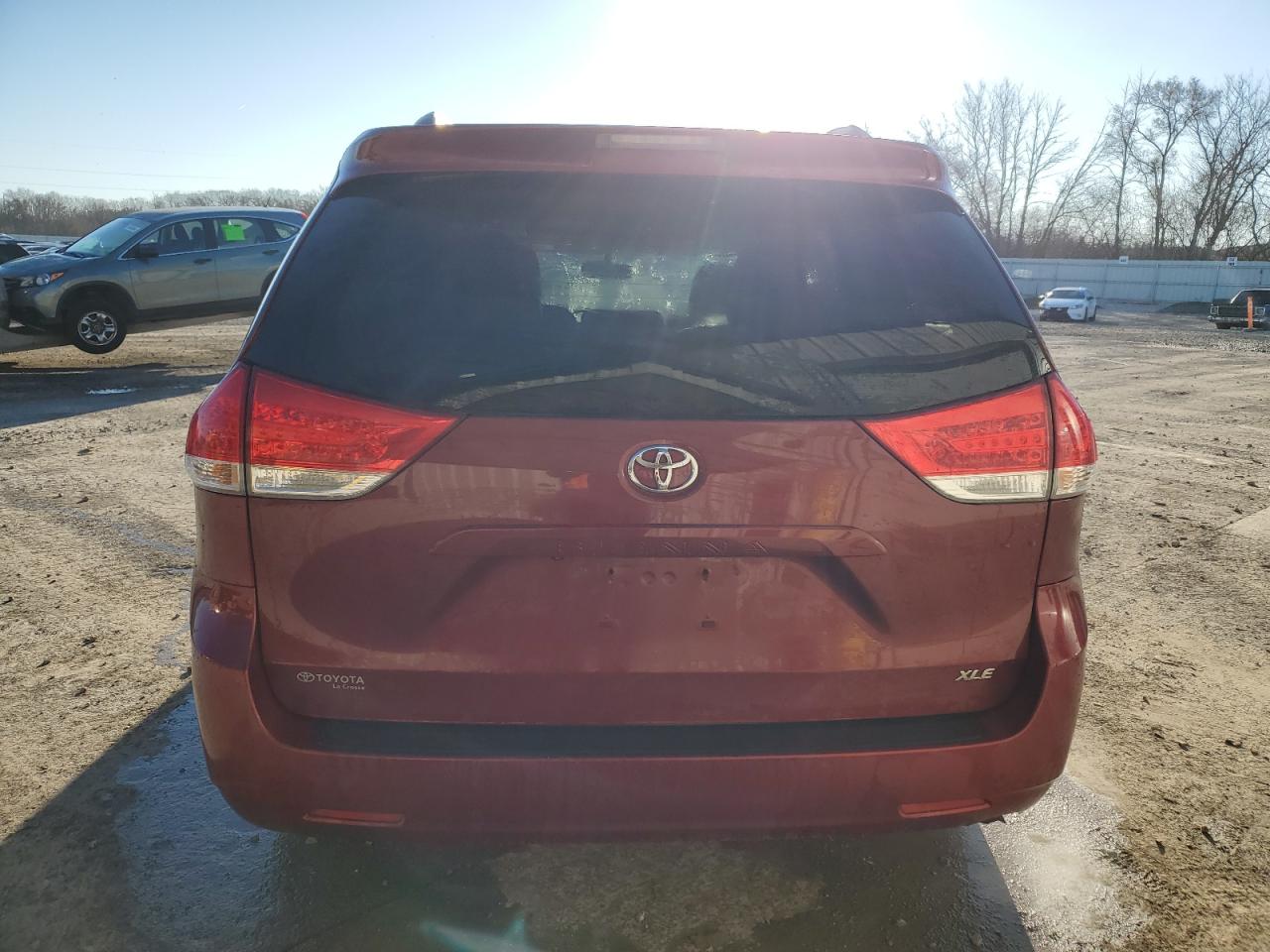 2014 Toyota Sienna - Image 6