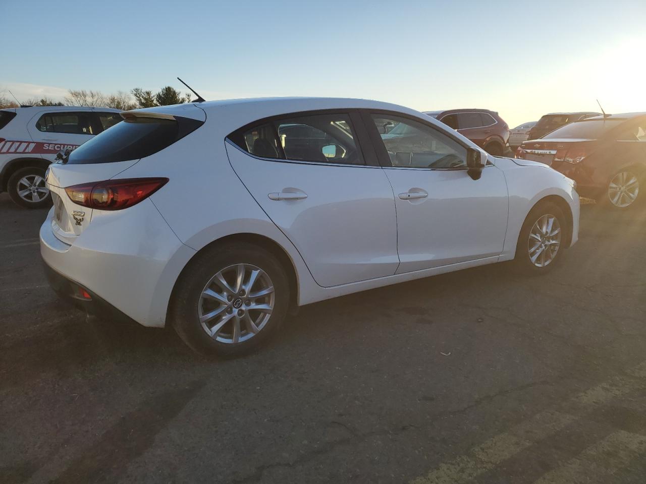 VIN 3MZBM1L79FM162501 2015 MAZDA 3 no.3