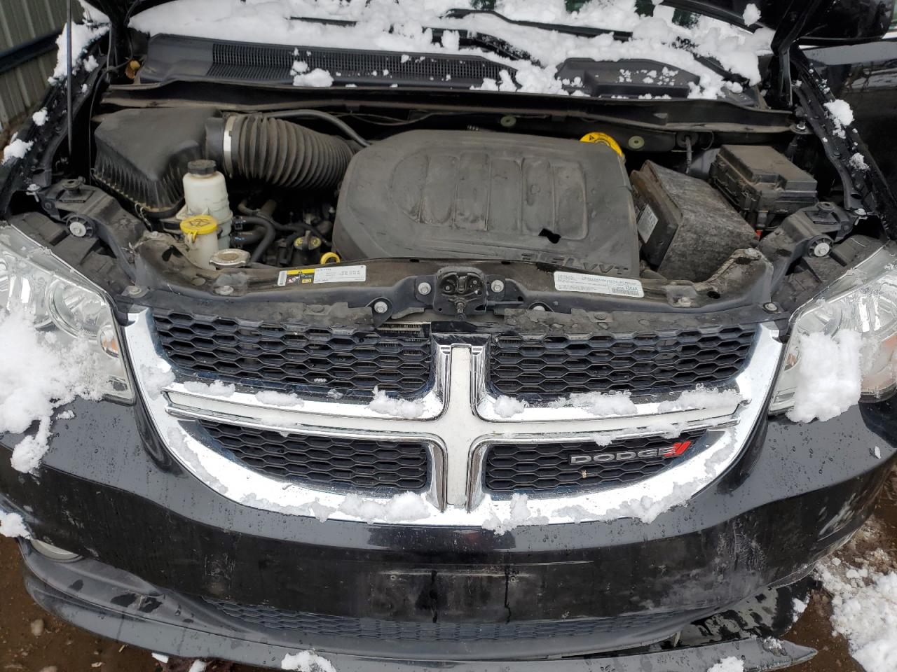 2019 Dodge Caravan - Image 13