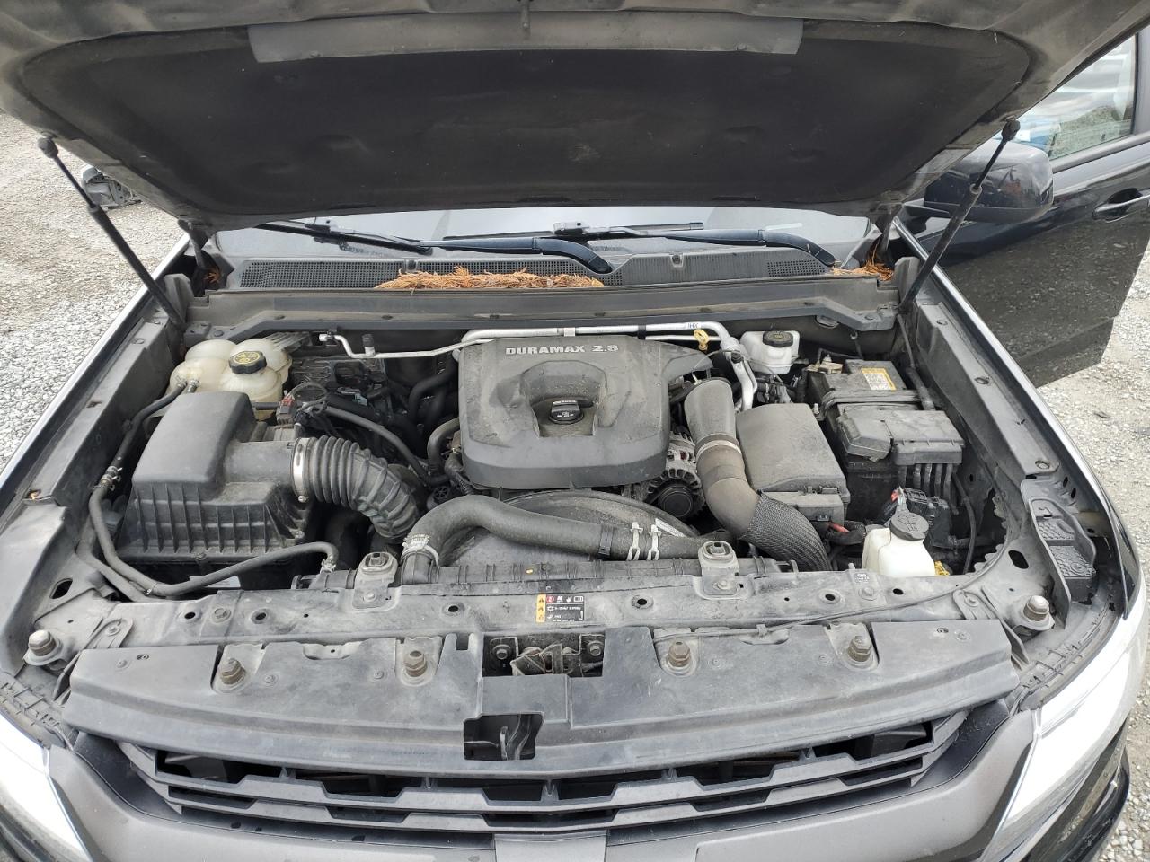 2018 Chevrolet Colorado - Image 11