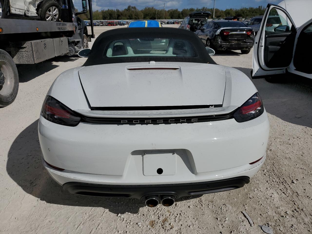 2019 Porsche Boxster Base VIN: WP0CA2A83KS211338 Lot: 79121834