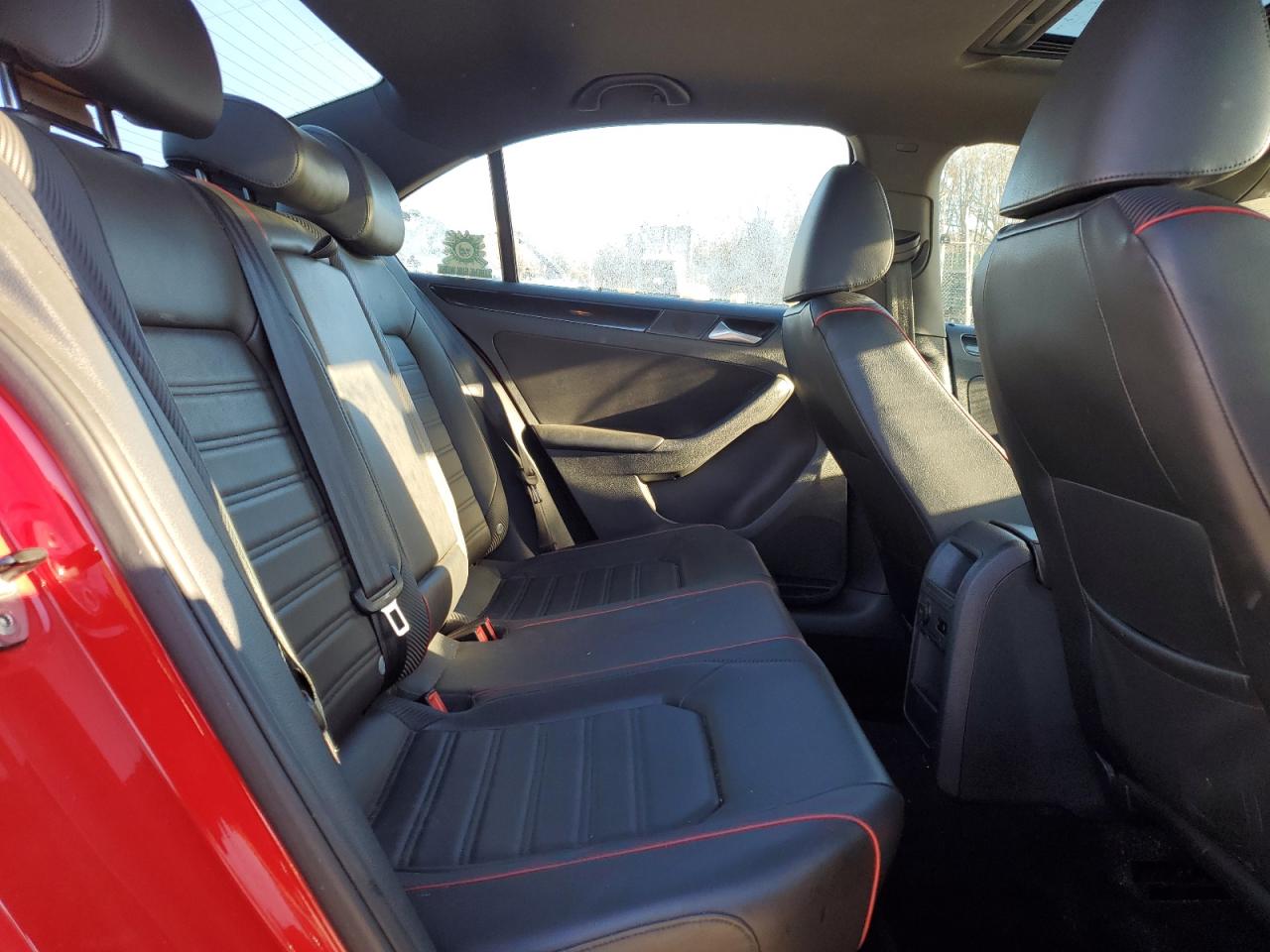2014 Volkswagen Jetta - Image 10