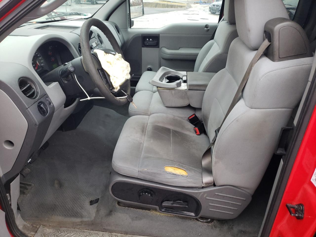 2004 Ford F-150 - Image 7