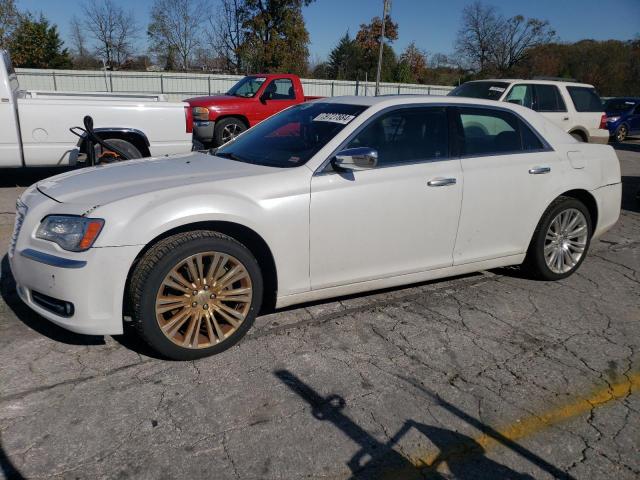 2012 Chrysler 300C Luxury