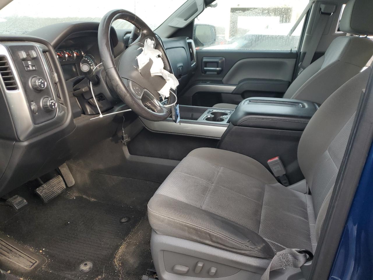2015 Chevrolet Silverado - Image 7