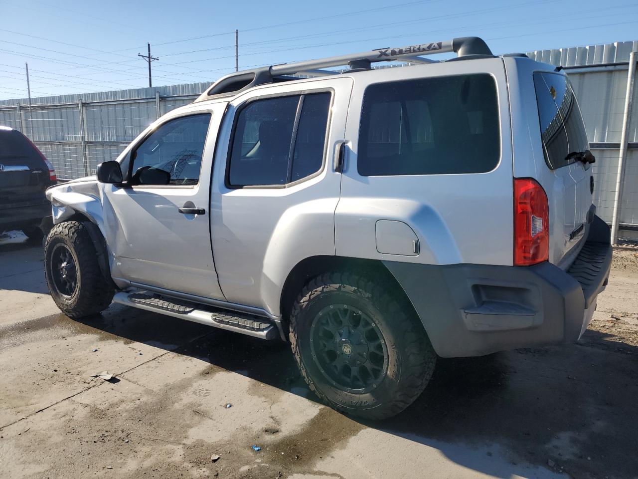 VIN 5N1AN0NW8FN660149 2015 NISSAN XTERRA no.2